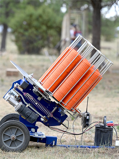 photo Clay target throwing machine